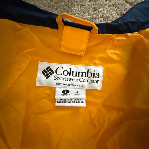 Columbia Coat - Picture 3 of 3